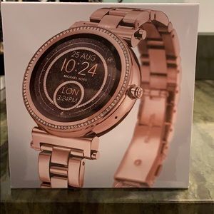 Michael kors access watch